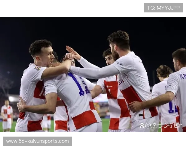 克罗地亚铁卫梅开二度，助球队轻松晋级，克罗地亚 队